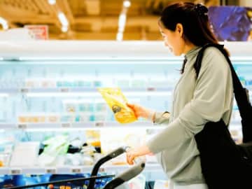 月の食費2万円台の人が「スーパーで絶対にやること」3つ。お給料日前の残額不足でも、これでしっかり乗り切れますよ♪