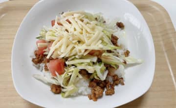 「疲れた日に超絶おすすめ！」タサン志麻さんレシピ【タコライス】作ったら、10分かからず感動の出来！