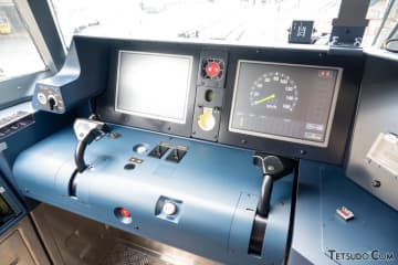長い時間走る電車の「運転士の交代」 過去には「走行中に」交代も!?