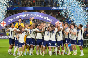 イングランド、U－21欧州選手権で連覇達成！　延長戦の末にドイツを下す