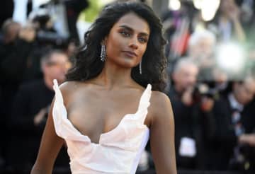ブラッド・ピット主演『F1』から「ブリジャートン家」女優がほぼカット