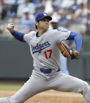 大谷が自己最速164キロ　2回無失点、鈴木22号
