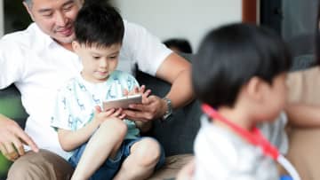 多様化する社会で「現代の親」が直面する、子育ての「新たな課題」【ハーバード大学名誉教授が警鐘】