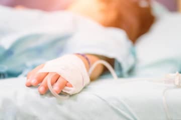 「お医者さん、何してるんですか！？」全身麻酔から覚めてすぐ聞こえてきた【衝撃発言】に「耳を疑った」