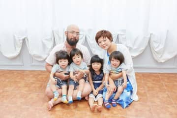 長女＋三つ子の育児ってどんな感じ？「子どもが0歳のときは、ほとんど眠ることができず、体調を崩したことも…」【多胎の育児体験談】