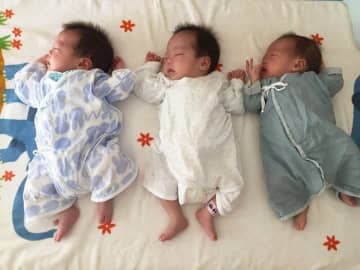 珍しい一卵性三つ子を妊娠。1歳の長女を育てながらの妊娠生活はとてもハードで…！【多胎の妊娠・出産体験談】