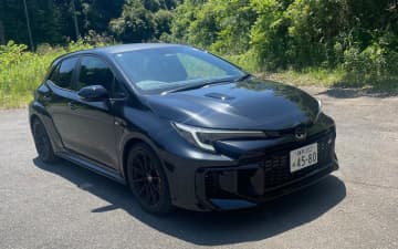 【日下部保雄の悠悠閑閑】アップデートされたGRカローラ