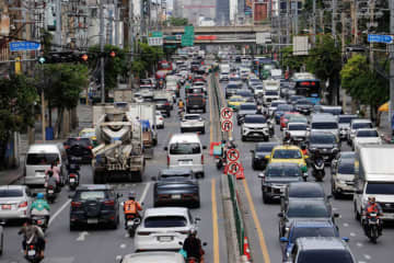 【タイ】ＥＶ生産に税優遇追加［車両］　投資委、現地調達45％で減免