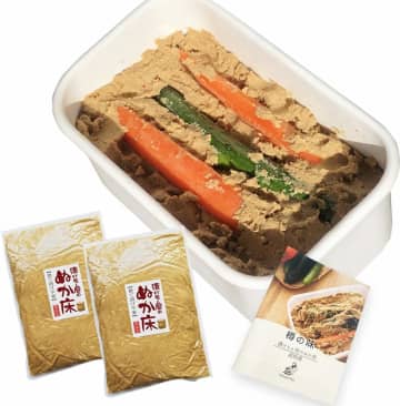 毎日かき混ぜなくてもOK！野田琺瑯の容器が付いてる「樽の味 ぬか床セット」