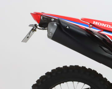 CRF250L/RALLY用フェンダーレスKIT登場　スッキリ美しいリア周りに