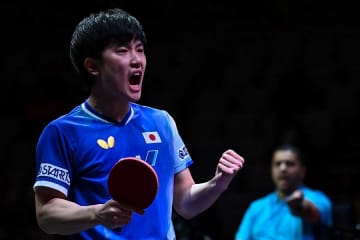 張本智和「苦しみながら卓球をするのではなく…」　22歳初Vで綴った165文字に祝福「キラキラだね」