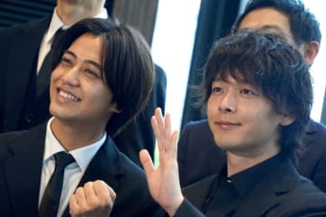 高橋海人＆中村倫也、バディ感は「バリカタマシマシ」　異能力レベルのトーク＆ムードメイカーぶりを発揮