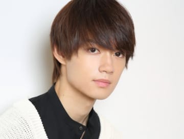 佐野勇斗、激似な“イケメン父親”にファン驚き！ 「そっくりすぎる」「最強親子」と話題
