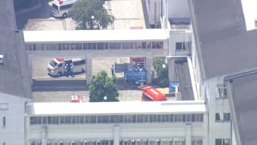 【速報】「校内で催涙スプレー」生徒4人を搬送…スプレーまいたとみられる男子生徒を確保　神奈川・座間市