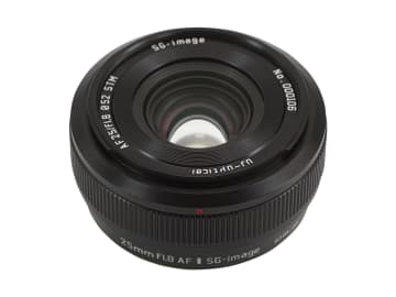 レッド、オレンジなどフォーカスリングの色が選べる広角単焦点レンズ　APS-C対応のSG-image「AF 25mm F1.8」