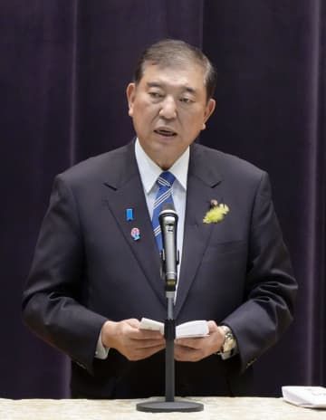 首相「防衛力の抜本的な強化」を　自衛隊幹部に訓示