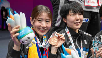 志田千陽×山口茜の大会限定ペアが勝利でチームを引っ張り再春館製薬が6年ぶりに優勝　志田「たくさんの想いが詰まった大会になりました」と感謝【バドミントン】
