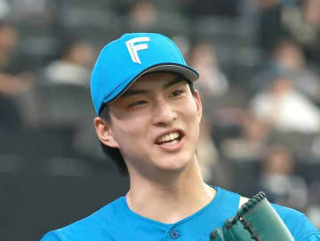 日ハム達が大谷超えだ！身長194cm、スケールのデカい選手がまた現れた