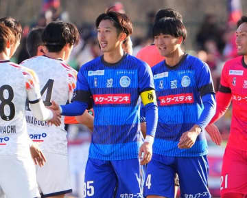 J２首位クラブの29歳DFが新天地に！“ひたむき×全力=秋田”に共鳴「信頼をしてもらえるように本気で過ごします」
