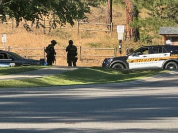 消火活動中の銃撃で消防士２人死亡、容疑者を遺体で発見　米アイダホ州