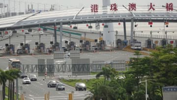 「港車北上」実施2周年、香港珠海マカオ大橋経由の香港車両が285万台突破