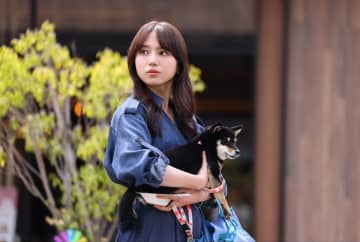 『初恋DOGs』に漂う“韓ドラ”的な質感と清原果耶らの化学反応　愛犬たちの名演にも注目