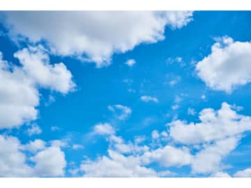 “空に浮かぶミクロの結晶” 雲はなぜ落ちてこない？【最新の国際基準で見わける 雲の図鑑】