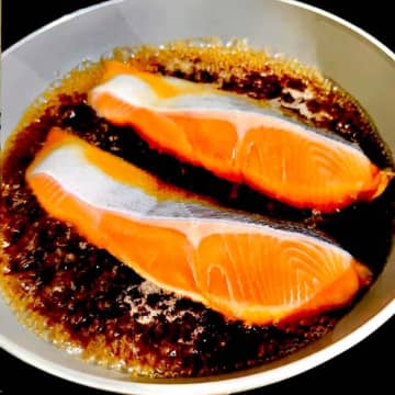 【一度やったら戻れない】そのまま焼かないサケが驚きのおいしさだった…！神技3選