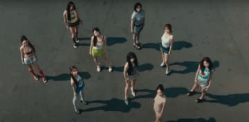 TWICE、4thフルアルバム「THIS IS FOR」コンセプトフォト＆フィルムを追加で公開