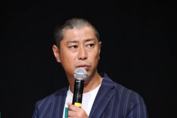 パンサー・尾形、小学生娘の前で「ビンタ」受けスタジオ爆笑も...SNS賛否　「心苦しい」「言いがかりもいいとこ」