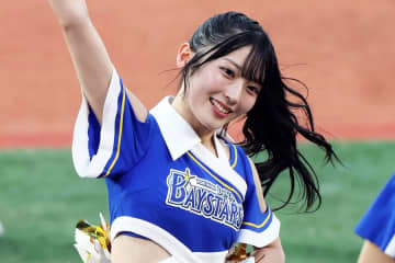 腹筋バキバキ美女に舞い降りた“大役”　推し球団とコラボ決定「可愛くて最高」
