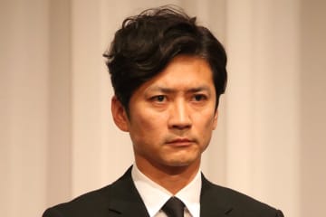 《騒動で隔離》国分太一　買い物を厳しくチェック、私服もセール品…献身妻に求めた「不平等な関係」