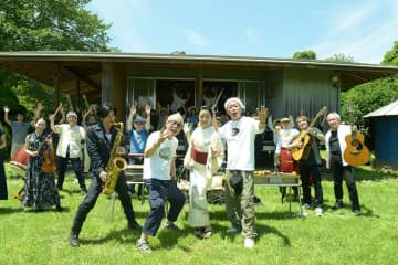 山西アカリ、木梨憲武プロデュース・所ジョージ作詞作曲による配信シングル『道しるべ』を7月23日にリリース決定！　本人コメント到着