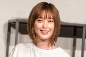 本田翼、“足を向けて寝られない相手”はまさかの…　実名告白し「CMとか決まった」