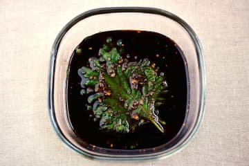 大量消費にもおすすめ♪「青じそ」は「しょうが醤油」に漬けよう！
