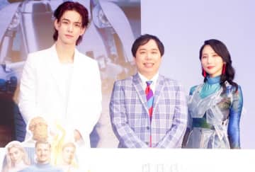 JO1佐藤景瑚、鍛え上げた肉体美を披露「アベンジャーズになるため」