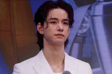 JO1佐藤景瑚が肉体美披露　“マーベル通”のせいやも太鼓判「この肉体はシング並み！」