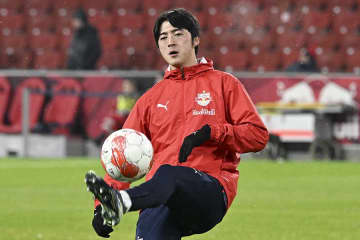 「広島で終えたい」それでも欧州挑戦の訳　ベンチ外と苦悩…25歳に生まれた渇望
