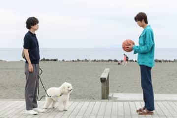 『初恋DOGs』初回　“快”成田凌vs“ソハ”ナ・イヌ、バスケ対決にネット歓喜「これぞ夏ドラ！」「かっこいい〜」