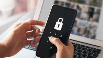 スマホの個人情報、守れてる？ 66％が対策を意識も“4割近くがノーガード”の実態