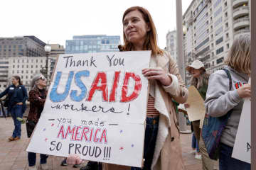 米、対外援助機関を廃止　人道危機に懸念も