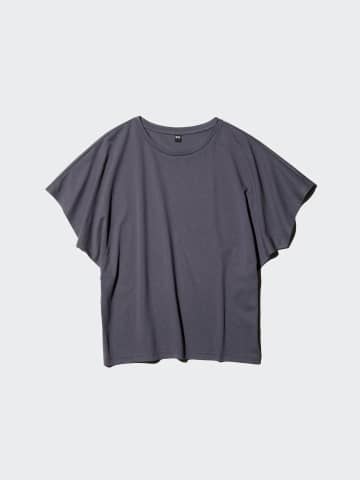【ユニクロ】猛暑でも大活躍！990円の「お値下げトップス」