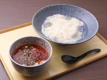 【新宿歌舞伎町】素麺居酒屋『素麺屋糸 歌舞伎町本店』、7月7日「素麺の日」にちなんで素麺を税込77円で提供！