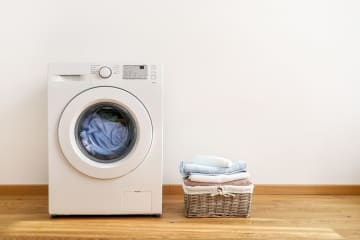 毎日子どものユニフォームを洗う日々です。洗剤代がかさんで辛いのですが、「ジェルボール」「粉」「液体」、どれが一番節約になりますか？