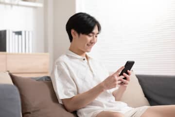 東京23区で一人暮らしを始めた新入社員の息子は「家賃補助なし」「年収300万円」。暮らしていけるのでしょうか？