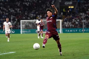常本佳吾、スイス王者バーゼルへの完全移籍が決定「キャリアの新たな一歩を…」