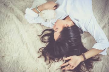 「疲れが取れない…」そのケア、今のあなたに合ってる？見直したい生活習慣とケアのすすめ