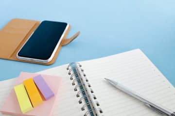 貯め上手な人は書くことが好き。資産1,000万以上の人がやってる「書くと貯まる」理由