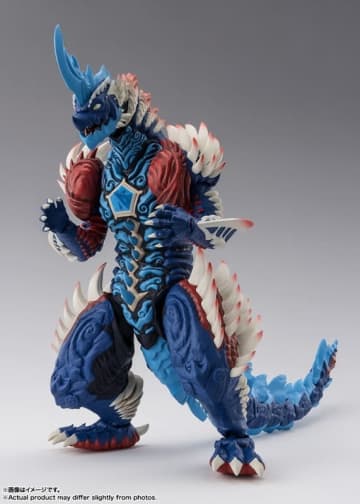 ウルトラマンオメガ「S.H.Figuarts レキネス」