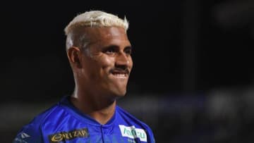 日本人選手の同僚に！元清水・仙台・湘南クリスランが移籍。半年間フリー